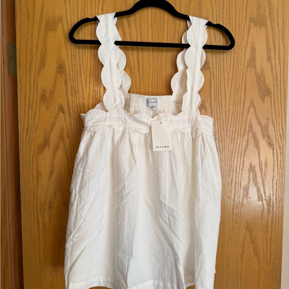 NWT Piyama Scalloped Tank